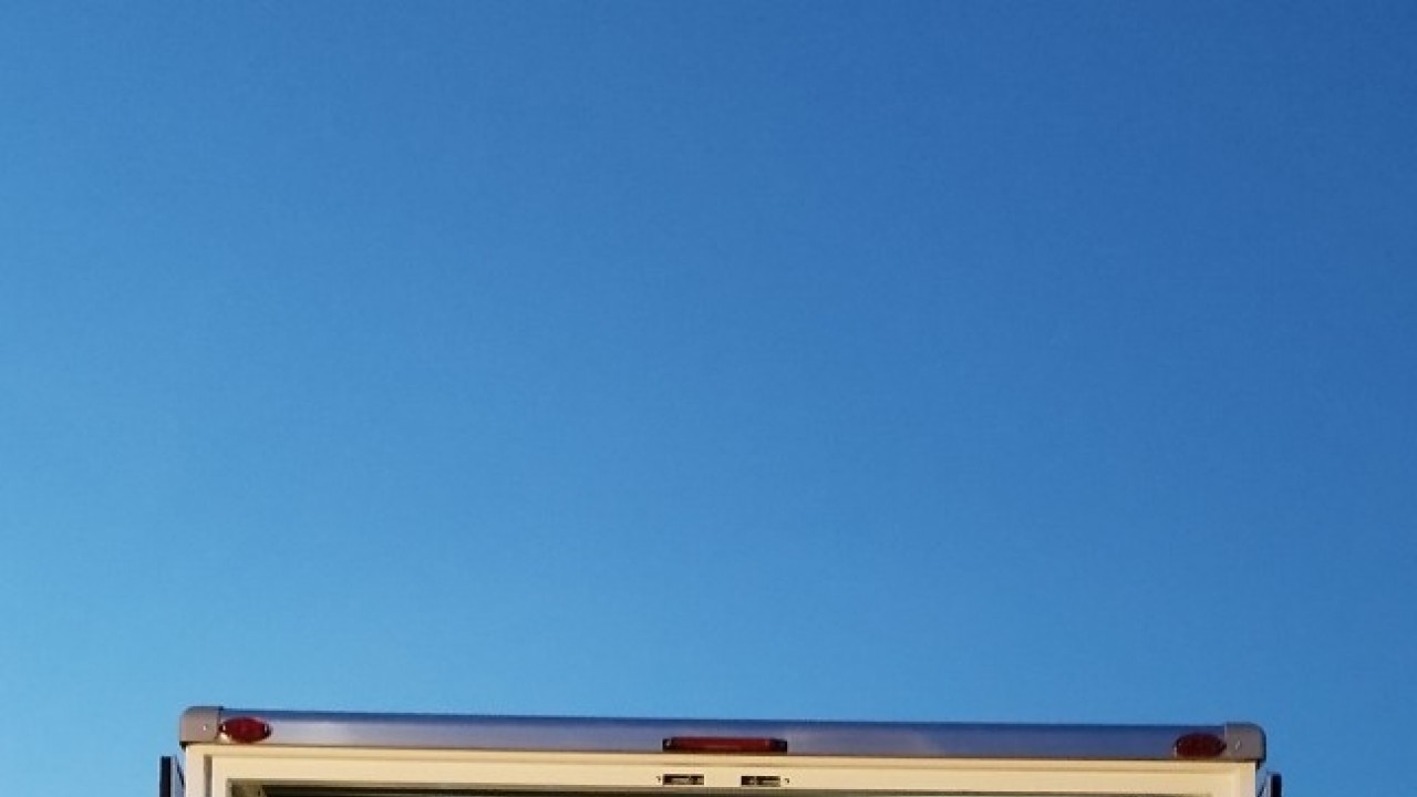 FURGONI gruppo F FORD TRANSIT CASSONATO 